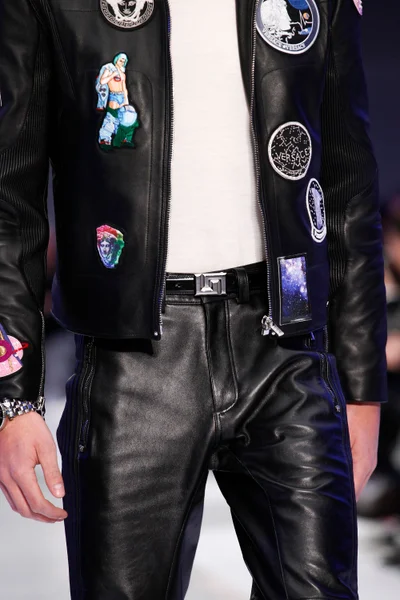 Look 85